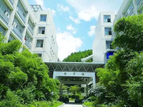 贵州省贵阳市中山科技学校2023年招生简章